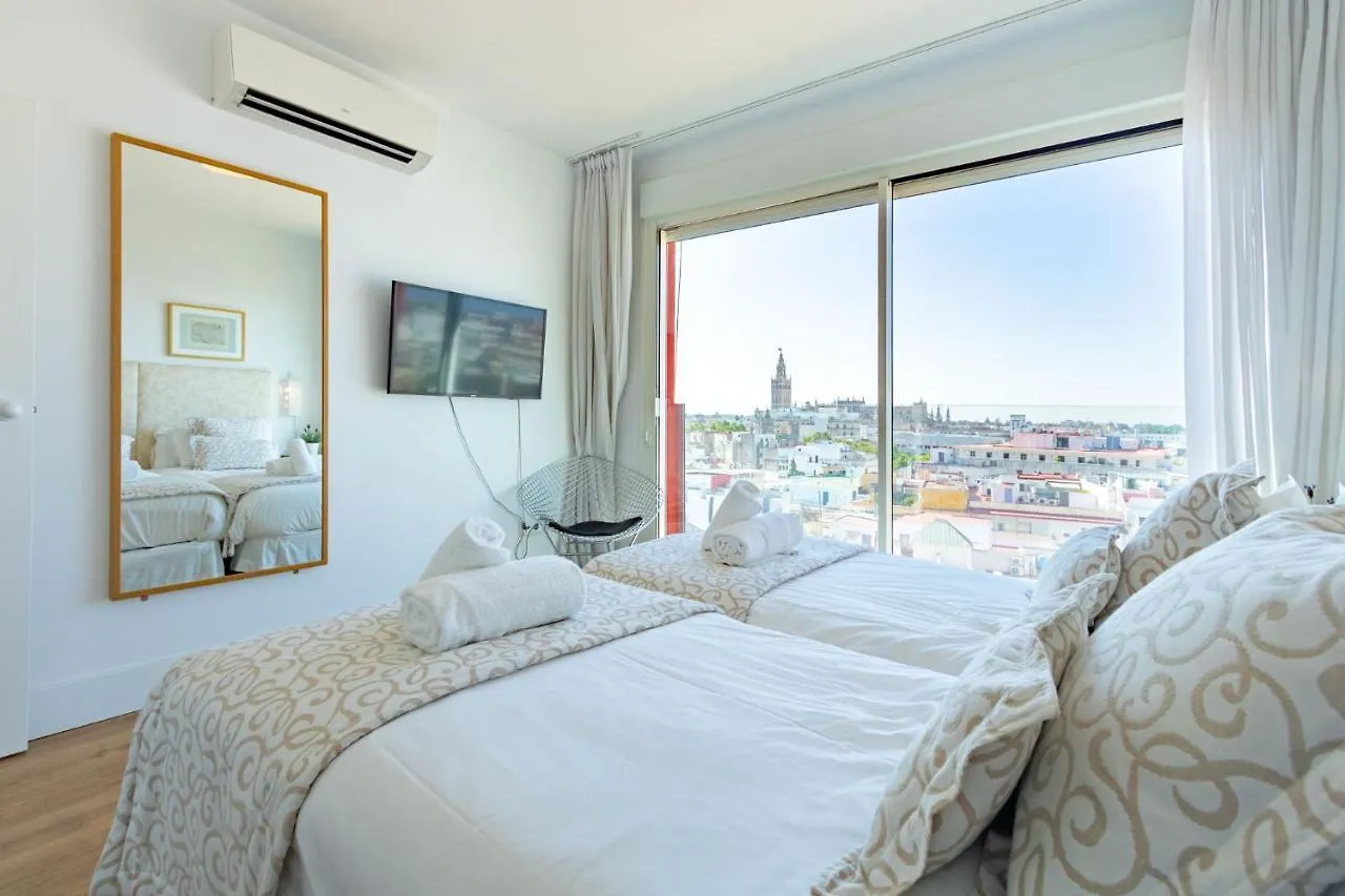 San Pablo Deluxe Suite By Valcambre Seville